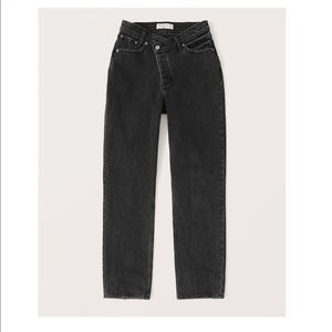 Abercrombie & Fitch High Rise Dad Jean